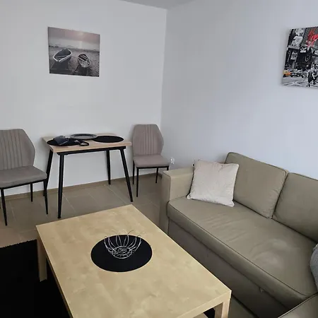 Mieszkanie W Centrum Miasta Apartment *